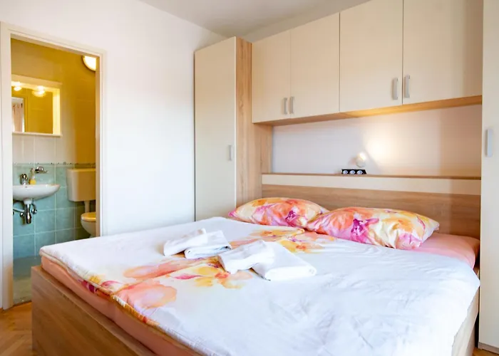 Apartment Kastell-1 By Interhome Lopar