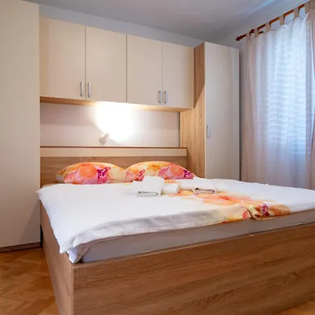 Kastell-1 By Interhome
